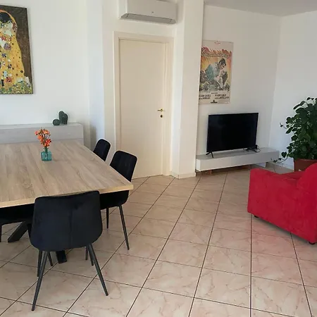 Dante Doc 公寓 拉文纳